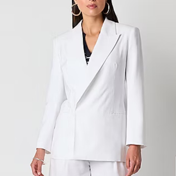 Worthington Jackets & Blazers - Worthington Elegant White Women's Blazer